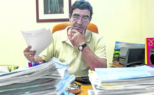 Juez Calatayud: «Son comuniones, no la gala de los Oscar. Volvamos a una comida familiar y lo que sobre, a Cáritas»