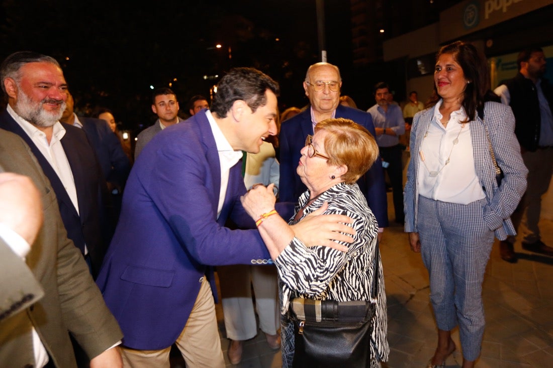 El líder del PP local vino acompañado de 