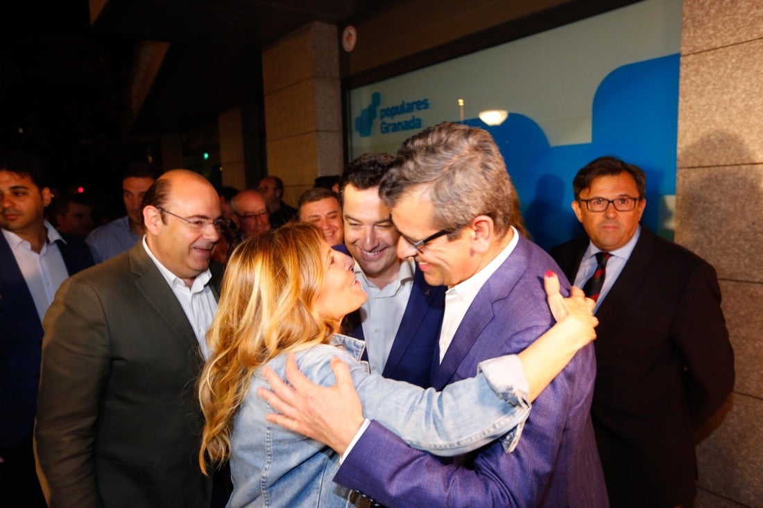 El líder del PP local vino acompañado de 