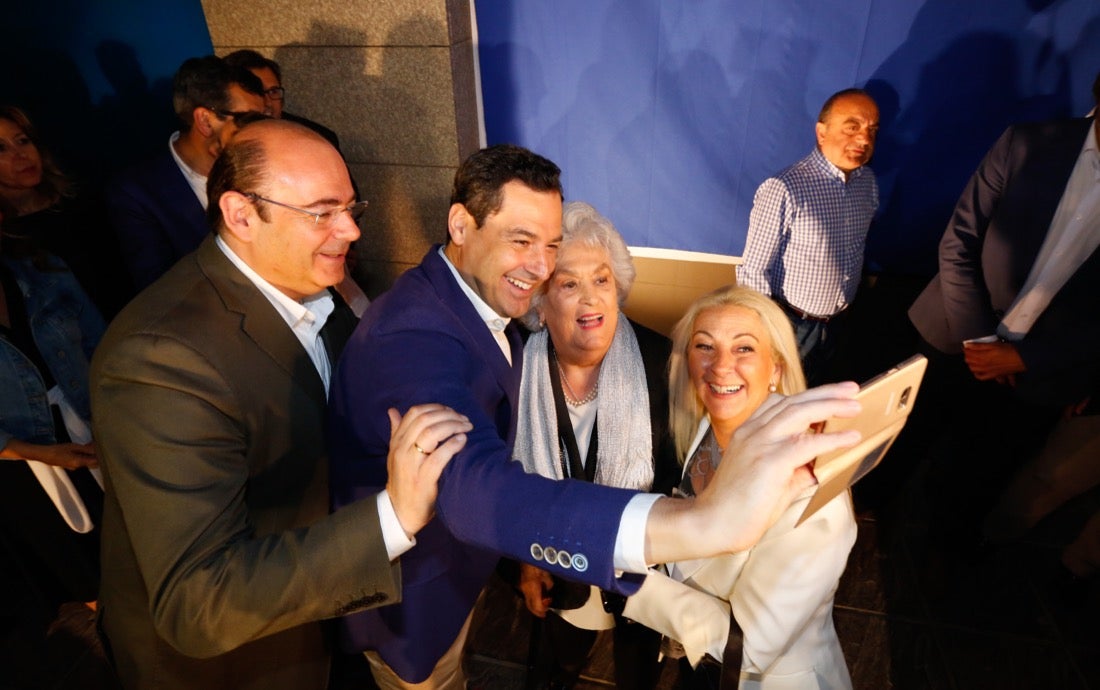 El líder del PP local vino acompañado de 