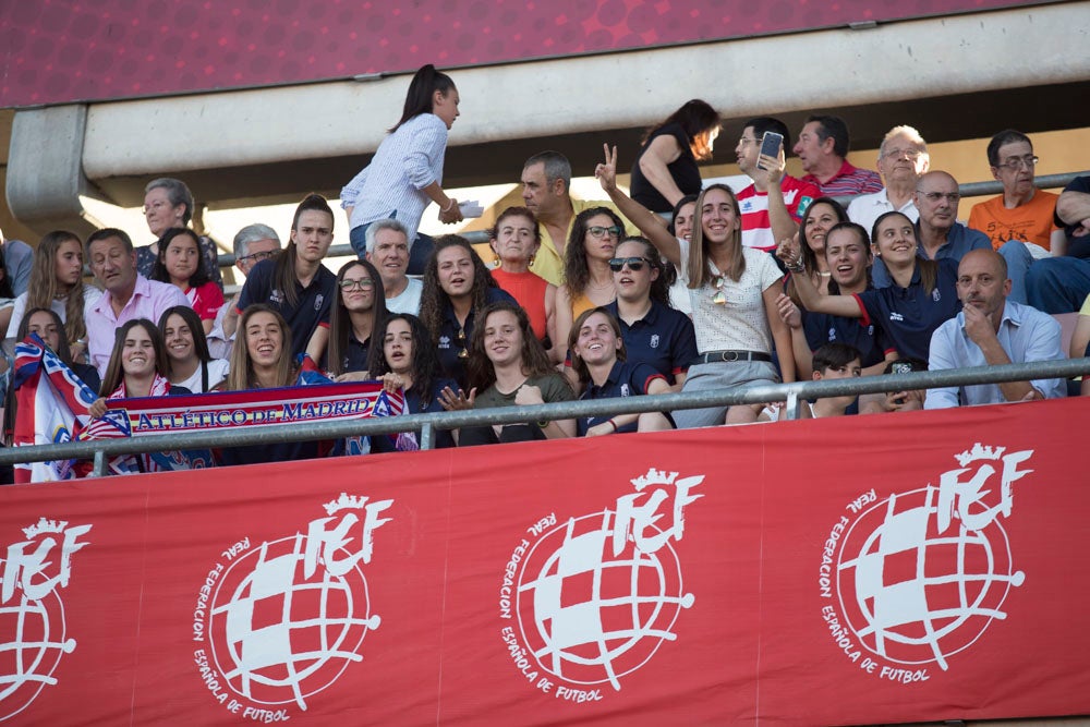 ¿Estuviste en el partido del final de la Copa de la Reina? Búscate en las gradas