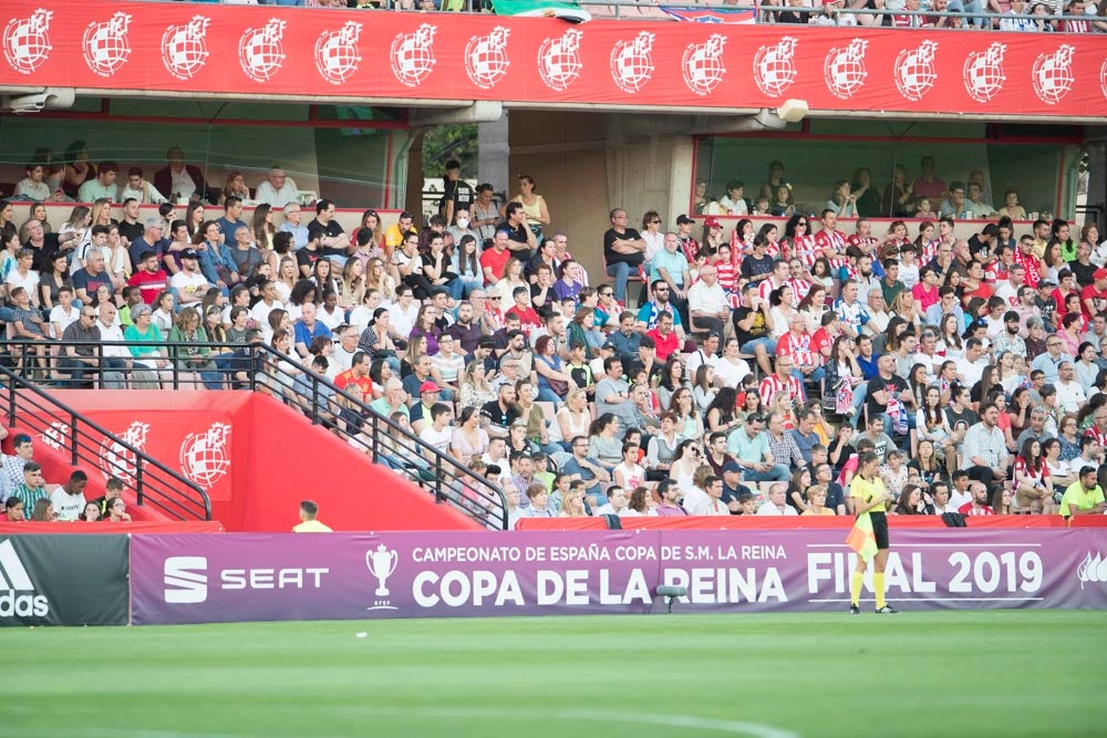 ¿Estuviste en el partido del final de la Copa de la Reina? Búscate en las gradas