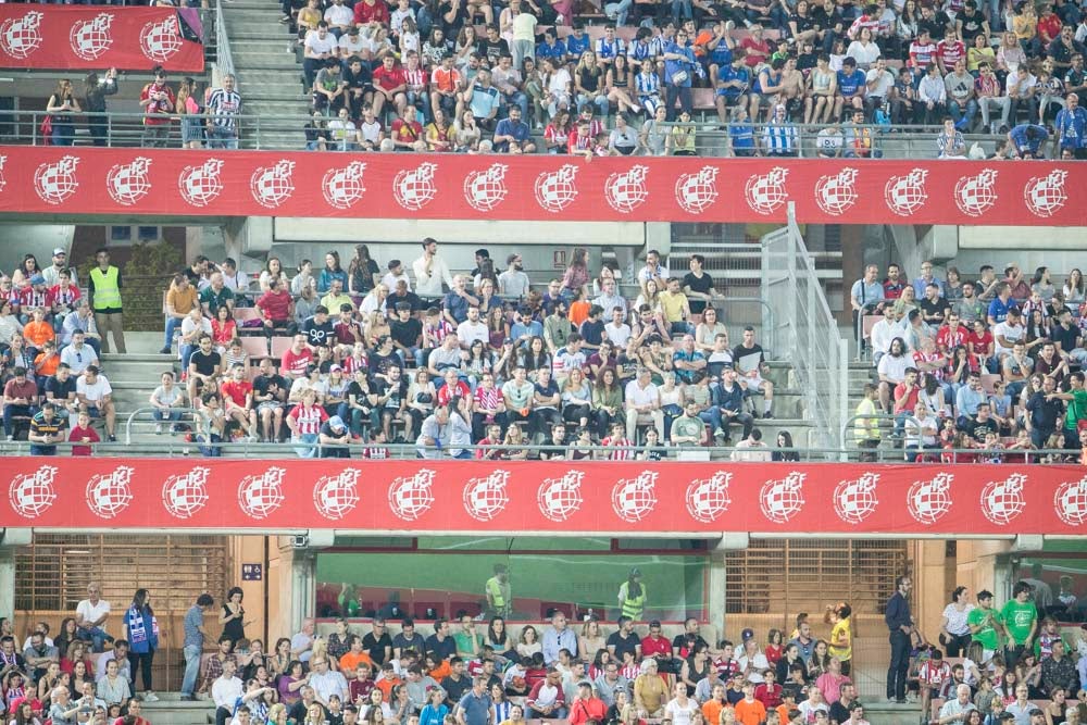 ¿Estuviste en el partido del final de la Copa de la Reina? Búscate en las gradas