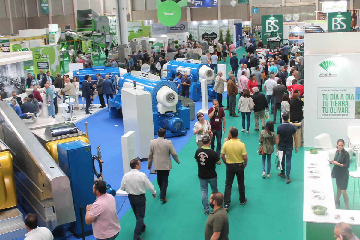Gran ambiente en la feria expoliva durante su tercera jornada
