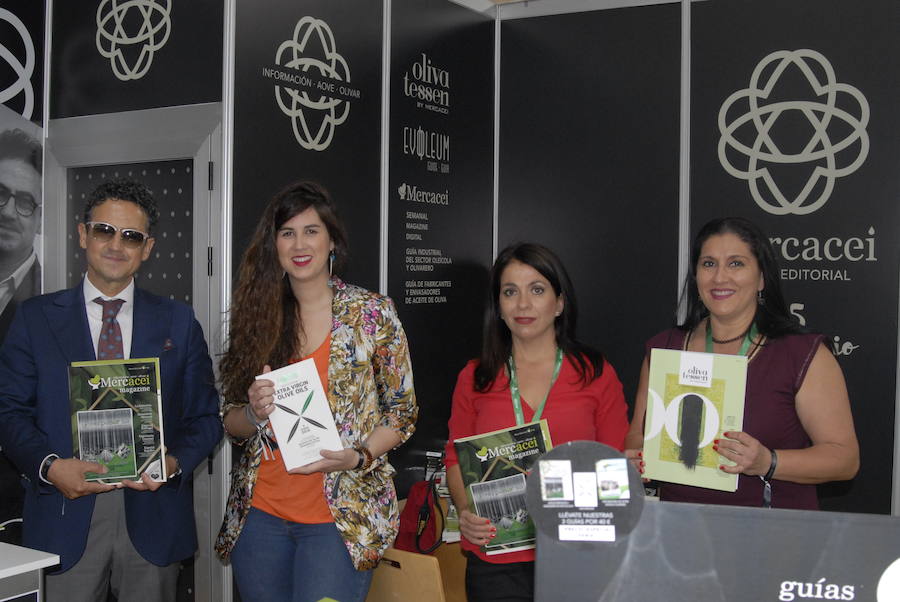 Gran ambiente en la feria expoliva durante su tercera jornada