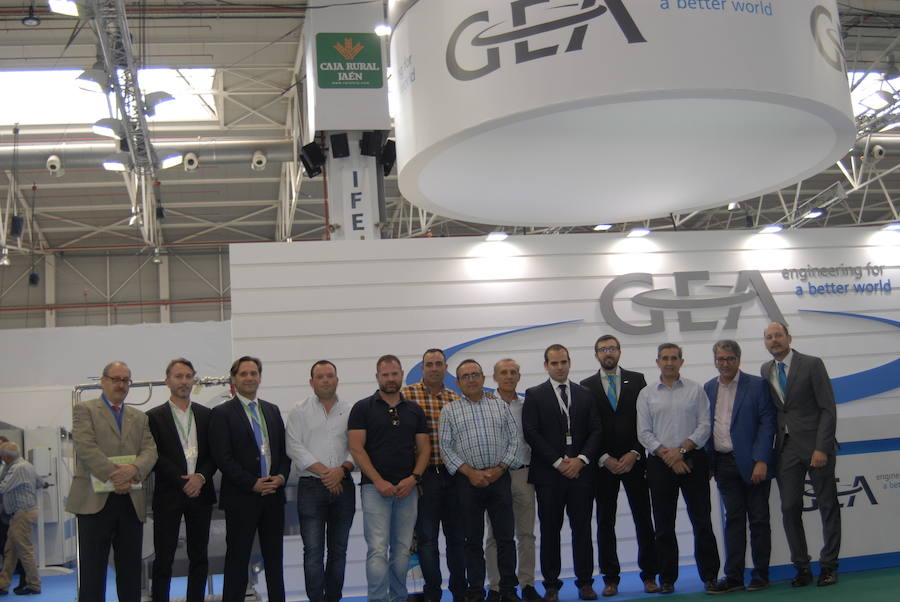 Gran ambiente en la feria expoliva durante su tercera jornada