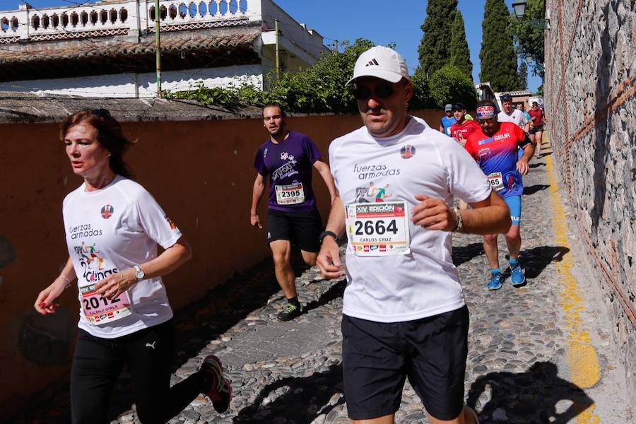 Un total de 13.1 kilómetros, dos menos que la pasada edición, y un desnivel acumulado de 207 metros de auténtica belleza por los barrios del Albaicín y el Sacromonte, dejando la Alhambra a la espalda, sin dejar de recorrer también los espacios más emblemáticos de la capital