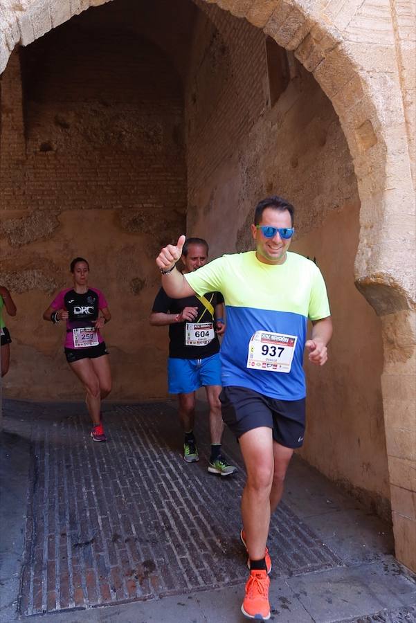 Un total de 13.1 kilómetros, dos menos que la pasada edición, y un desnivel acumulado de 207 metros de auténtica belleza por los barrios del Albaicín y el Sacromonte, dejando la Alhambra a la espalda, sin dejar de recorrer también los espacios más emblemáticos de la capital