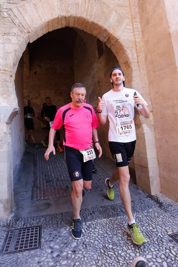 Un total de 13.1 kilómetros, dos menos que la pasada edición, y un desnivel acumulado de 207 metros de auténtica belleza por los barrios del Albaicín y el Sacromonte, dejando la Alhambra a la espalda, sin dejar de recorrer también los espacios más emblemáticos de la capital