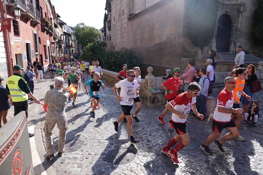 Un total de 13.1 kilómetros, dos menos que la pasada edición, y un desnivel acumulado de 207 metros de auténtica belleza por los barrios del Albaicín y el Sacromonte, dejando la Alhambra a la espalda, sin dejar de recorrer también los espacios más emblemáticos de la capital