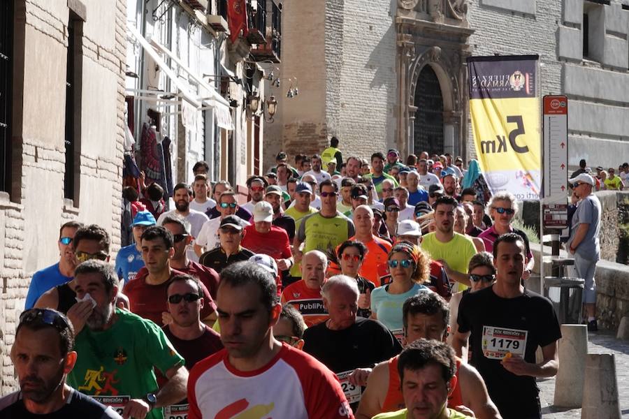 Un total de 13.1 kilómetros, dos menos que la pasada edición, y un desnivel acumulado de 207 metros de auténtica belleza por los barrios del Albaicín y el Sacromonte, dejando la Alhambra a la espalda, sin dejar de recorrer también los espacios más emblemáticos de la capital