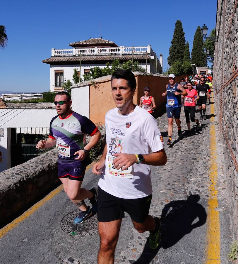 Un total de 13.1 kilómetros, dos menos que la pasada edición, y un desnivel acumulado de 207 metros de auténtica belleza por los barrios del Albaicín y el Sacromonte, dejando la Alhambra a la espalda, sin dejar de recorrer también los espacios más emblemáticos de la capital