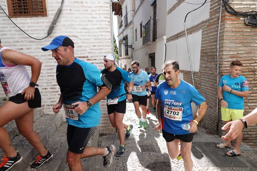 Un total de 13.1 kilómetros, dos menos que la pasada edición, y un desnivel acumulado de 207 metros de auténtica belleza por los barrios del Albaicín y el Sacromonte, dejando la Alhambra a la espalda, sin dejar de recorrer también los espacios más emblemáticos de la capital