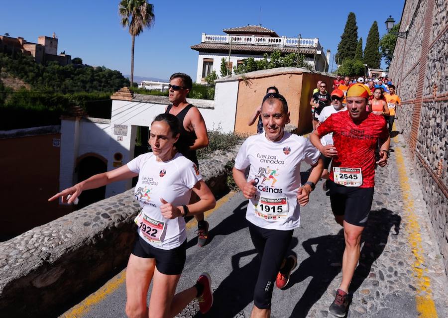 Un total de 13.1 kilómetros, dos menos que la pasada edición, y un desnivel acumulado de 207 metros de auténtica belleza por los barrios del Albaicín y el Sacromonte, dejando la Alhambra a la espalda, sin dejar de recorrer también los espacios más emblemáticos de la capital