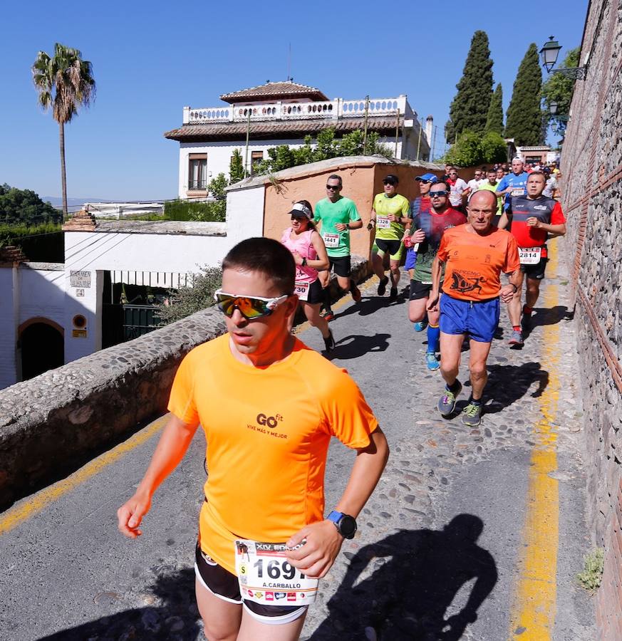 Un total de 13.1 kilómetros, dos menos que la pasada edición, y un desnivel acumulado de 207 metros de auténtica belleza por los barrios del Albaicín y el Sacromonte, dejando la Alhambra a la espalda, sin dejar de recorrer también los espacios más emblemáticos de la capital