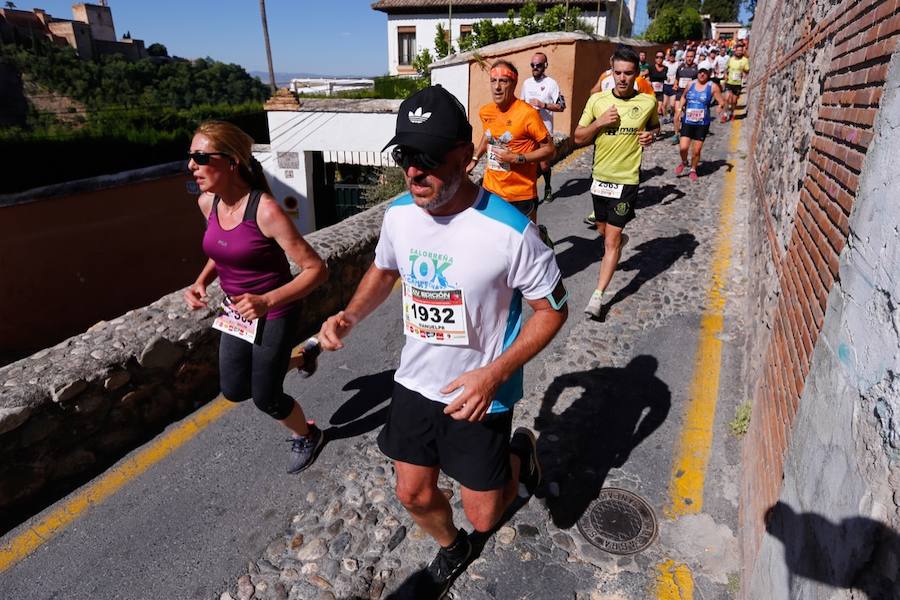 Un total de 13.1 kilómetros, dos menos que la pasada edición, y un desnivel acumulado de 207 metros de auténtica belleza por los barrios del Albaicín y el Sacromonte, dejando la Alhambra a la espalda, sin dejar de recorrer también los espacios más emblemáticos de la capital