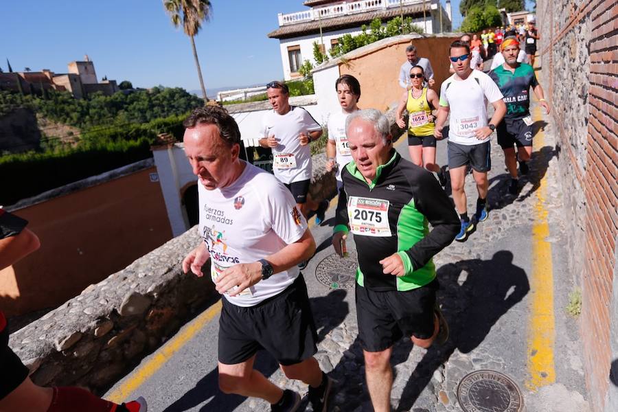 Un total de 13.1 kilómetros, dos menos que la pasada edición, y un desnivel acumulado de 207 metros de auténtica belleza por los barrios del Albaicín y el Sacromonte, dejando la Alhambra a la espalda, sin dejar de recorrer también los espacios más emblemáticos de la capital