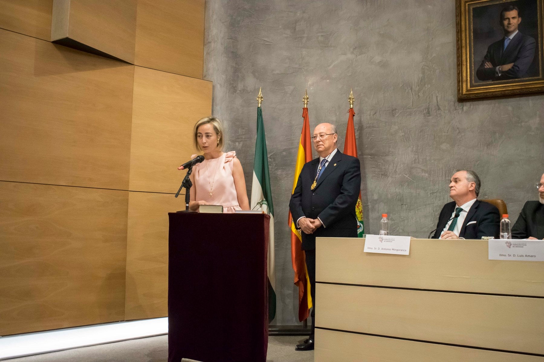 Toma posesión de su cargo Manuel Fuentes, reelegido presidente de los farmacéuticos