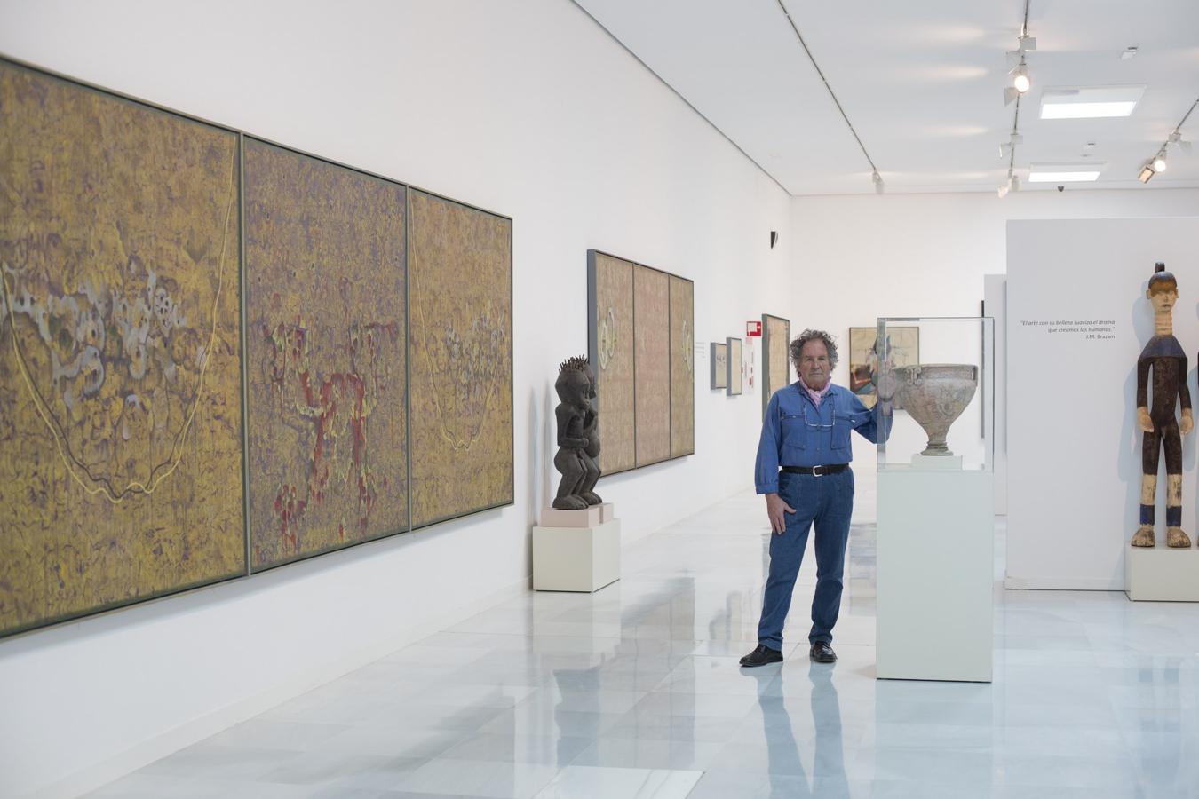 Esta mañana se ha celebrado en el Ayuntamiento el acto de donación del legado del pintor José Manuel Brazam a la ciudad de Granada. Más de 4.000 piezas donde se incluye una colección de arte africano única en España