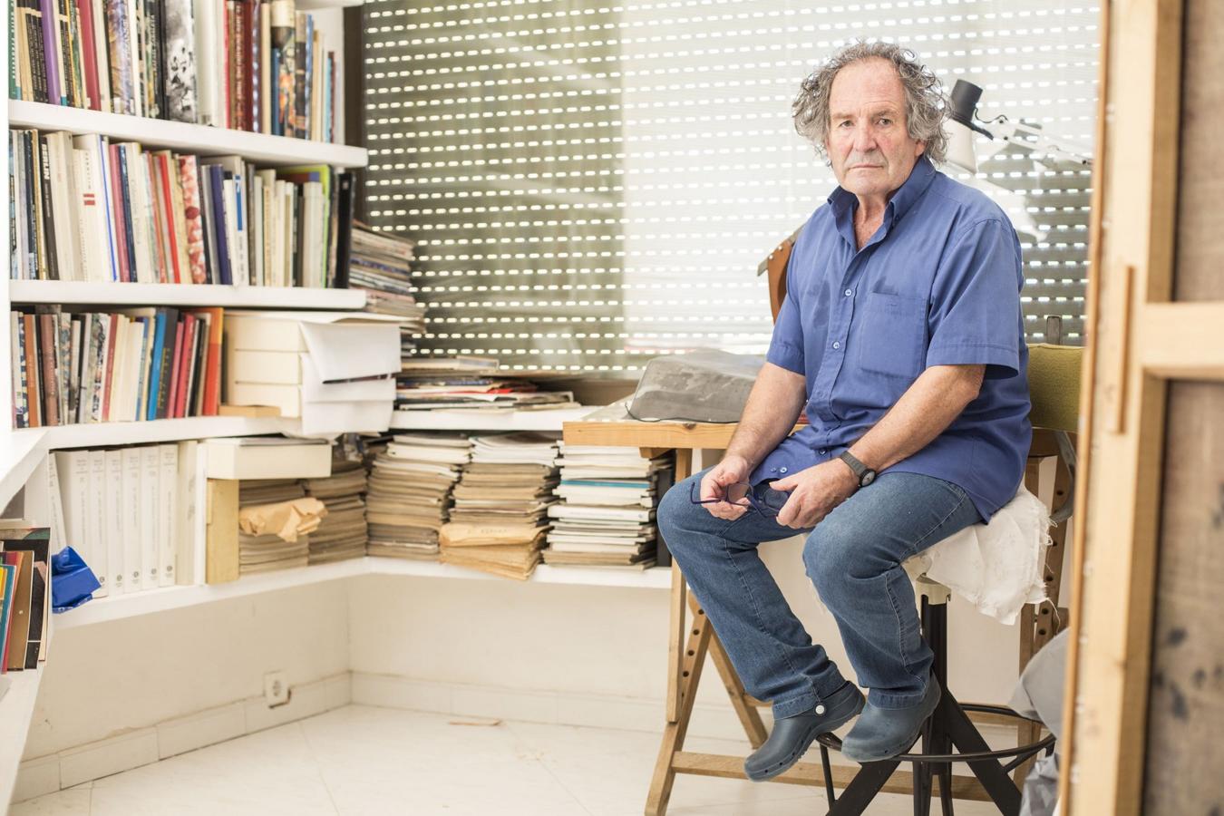 Esta mañana se ha celebrado en el Ayuntamiento el acto de donación del legado del pintor José Manuel Brazam a la ciudad de Granada. Más de 4.000 piezas donde se incluye una colección de arte africano única en España