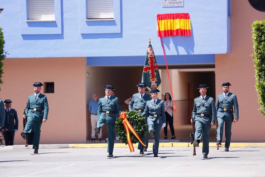 Además de la lectura del extracto de los decretos fundacionales del Cuerpo, la jornada ha servico para imponer las condecoraciones concedidas al personal de las unidades de la provincia