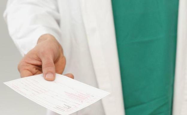 Andalucía abre una investigación sobre posibles sobornos en un hospital