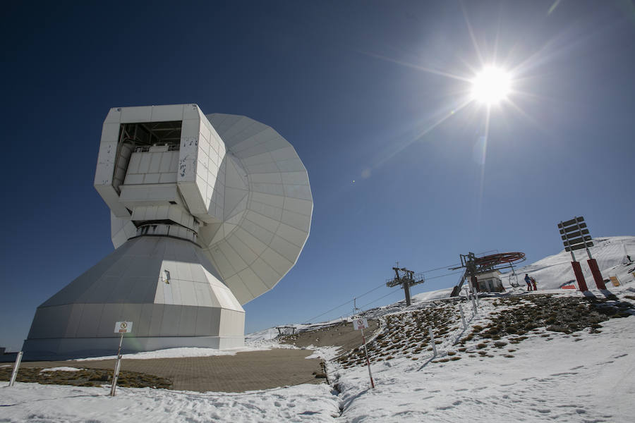 Fotos: Visita al radiotelescopio de Sierra Nevada