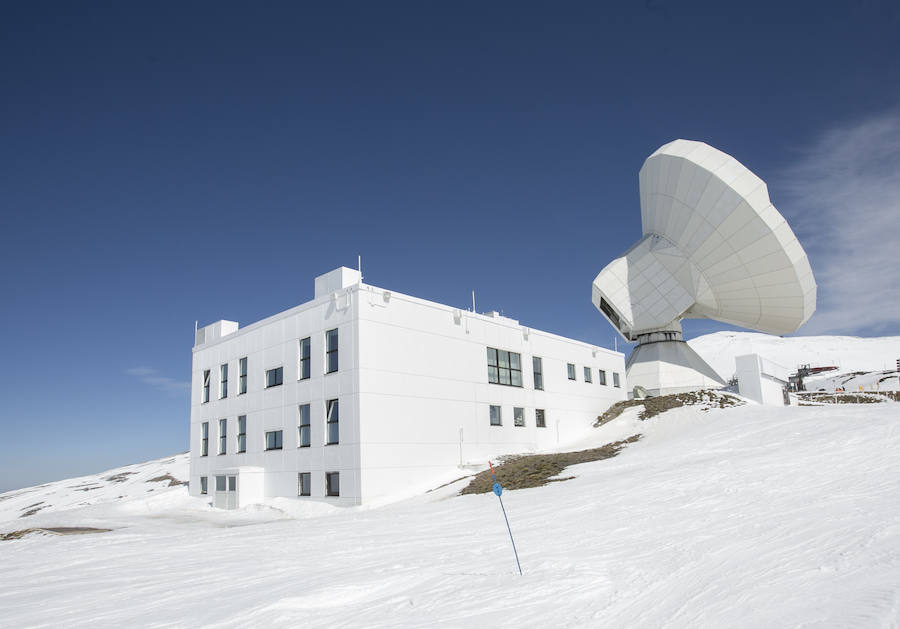 Fotos: Visita al radiotelescopio de Sierra Nevada