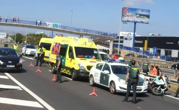 Fallece un guardia civil de tráfico en un accidente cuando perseguía un coche en Los Barrios (Cádiz)