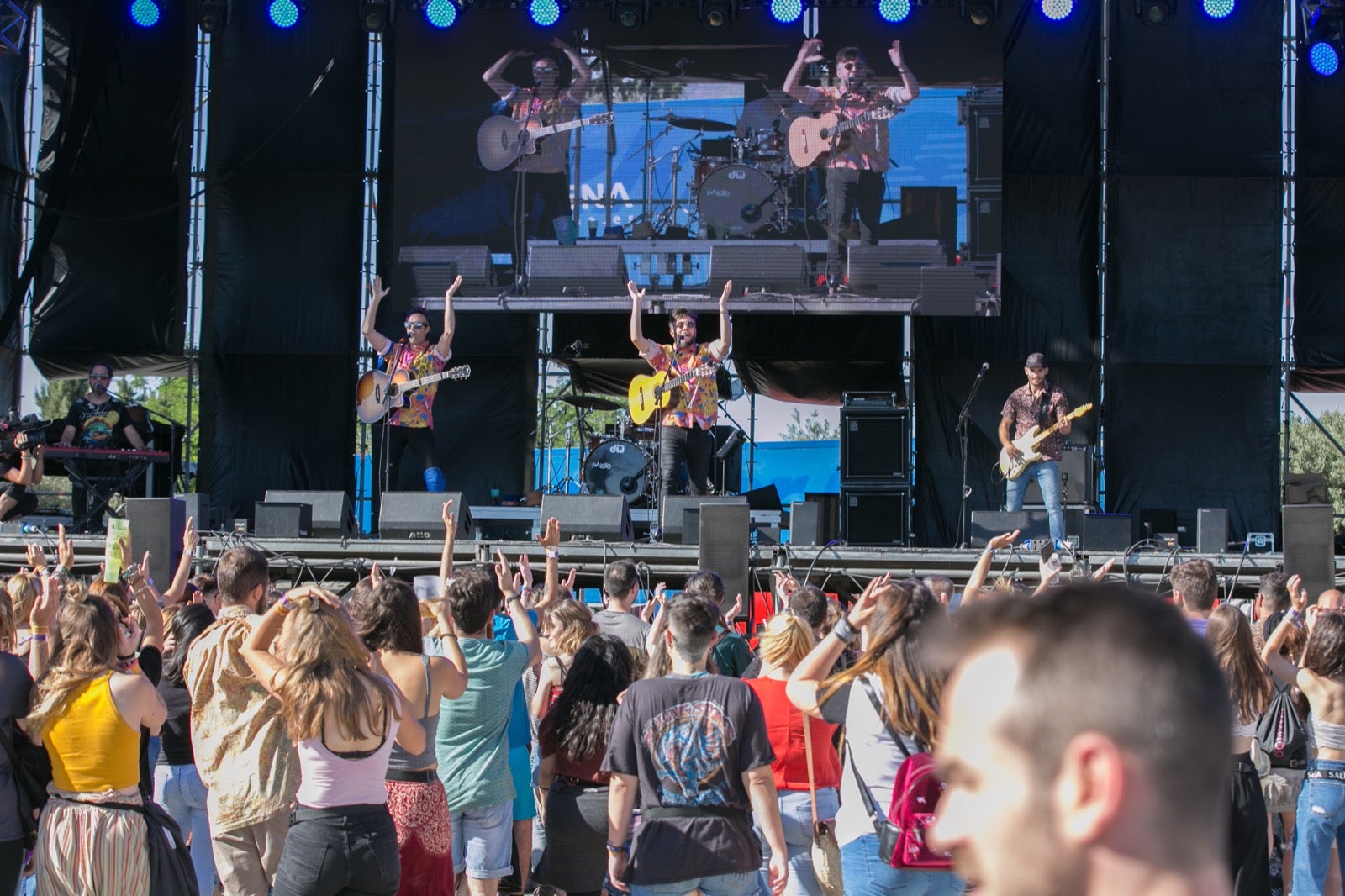 La organización espera cerrar esta edición con más de 30.000 visitantes disfrutando de dos días de música en el Cortijo del Conde