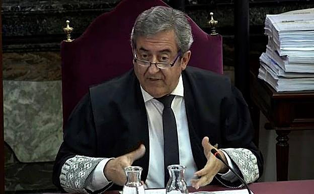 El fiscal Javier Zaragoza durante el juicio del 'procés'.