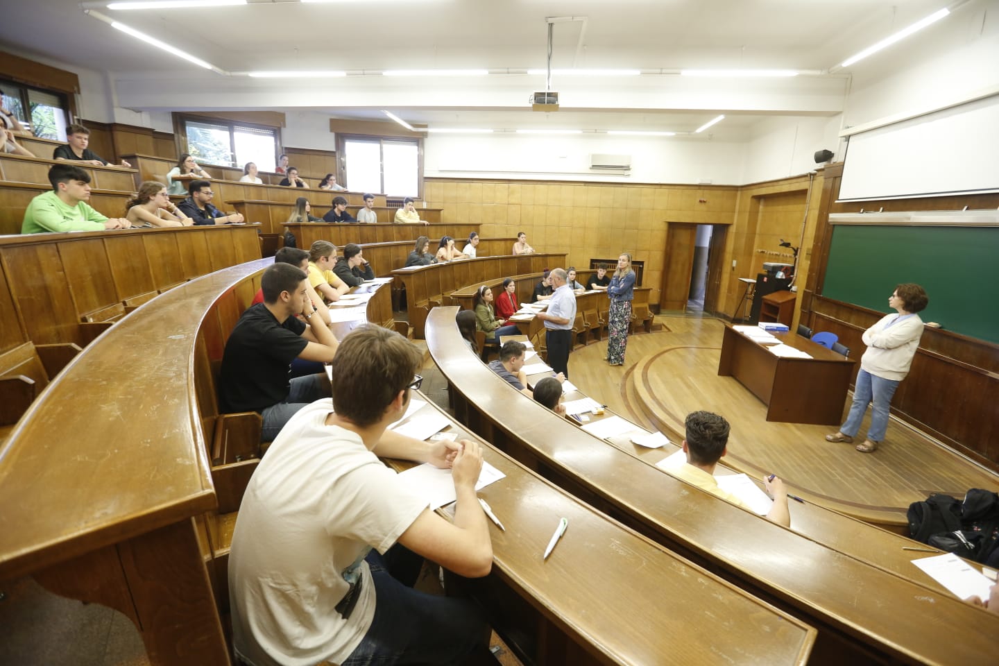 Más de seis mil estudiantes buscan su plaza en la universidad