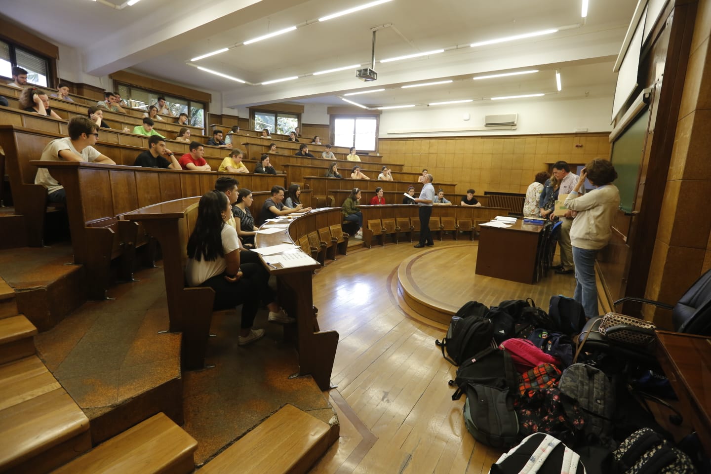 Más de seis mil estudiantes buscan su plaza en la universidad