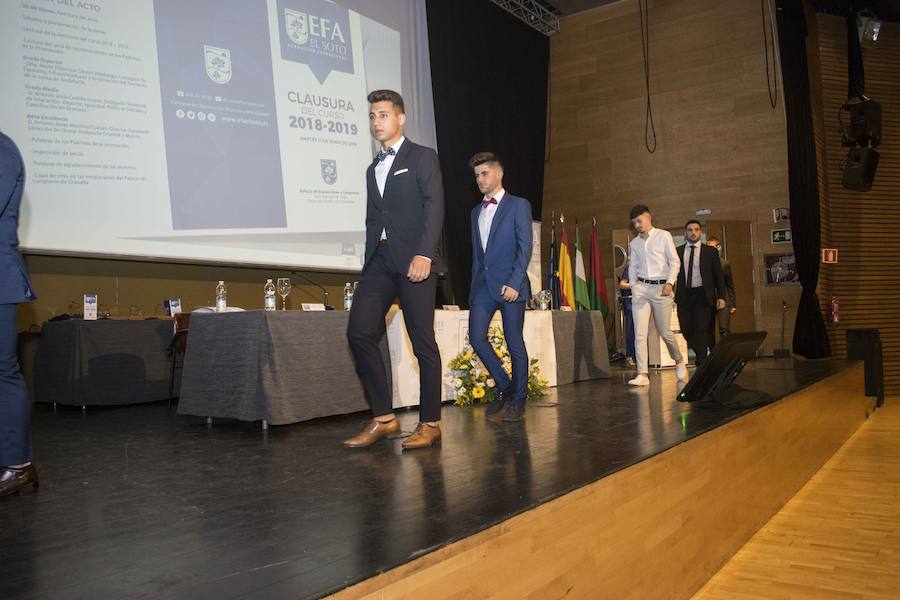 Además, ha distinguido al Ayuntamiento de Fuente Vaqueros, al Patronato de la Alhambra y a IDEAL por su suplemento AG