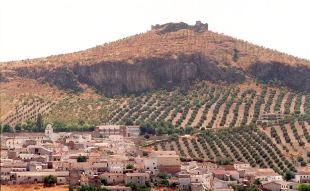 Rutas por Granada: Píñar y la Cueva de las Ventanas, un viaje por el tiempo a los orígenes de la humanidad