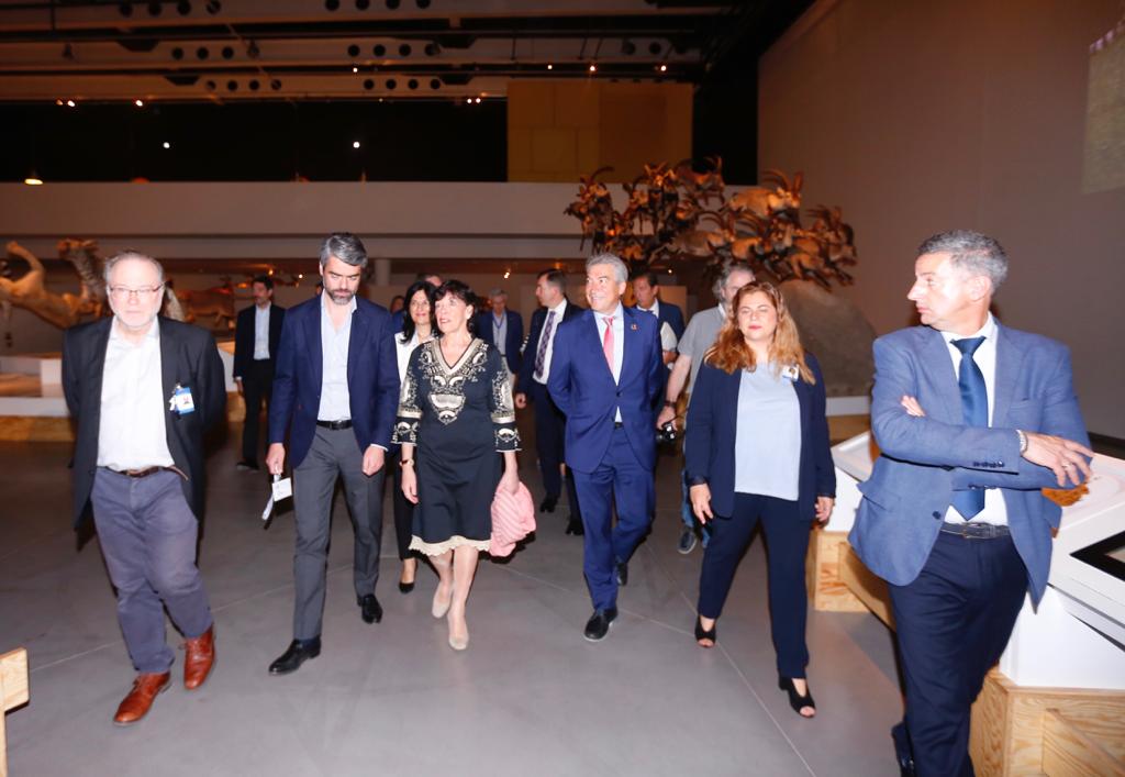 La ministra llega al Parque de las Ciencias para inaugurar #TATGranada19