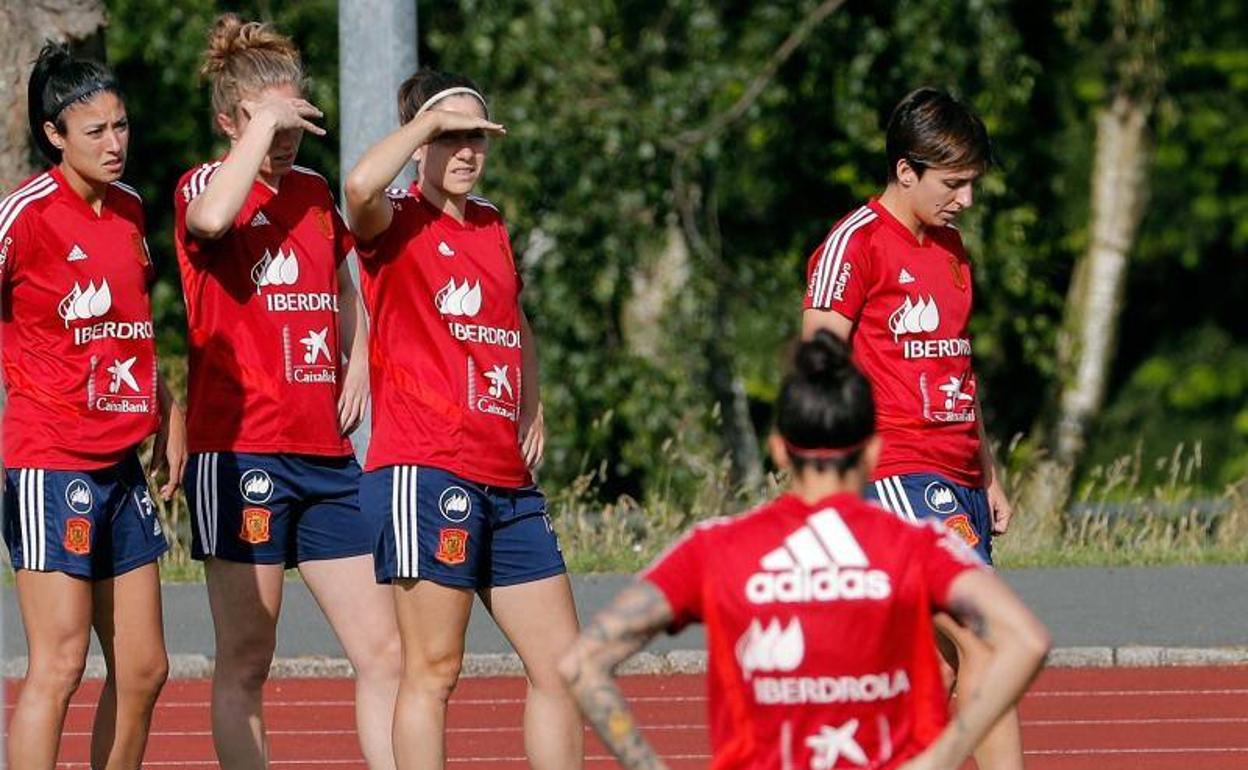 La selección, en un entrenamiento.