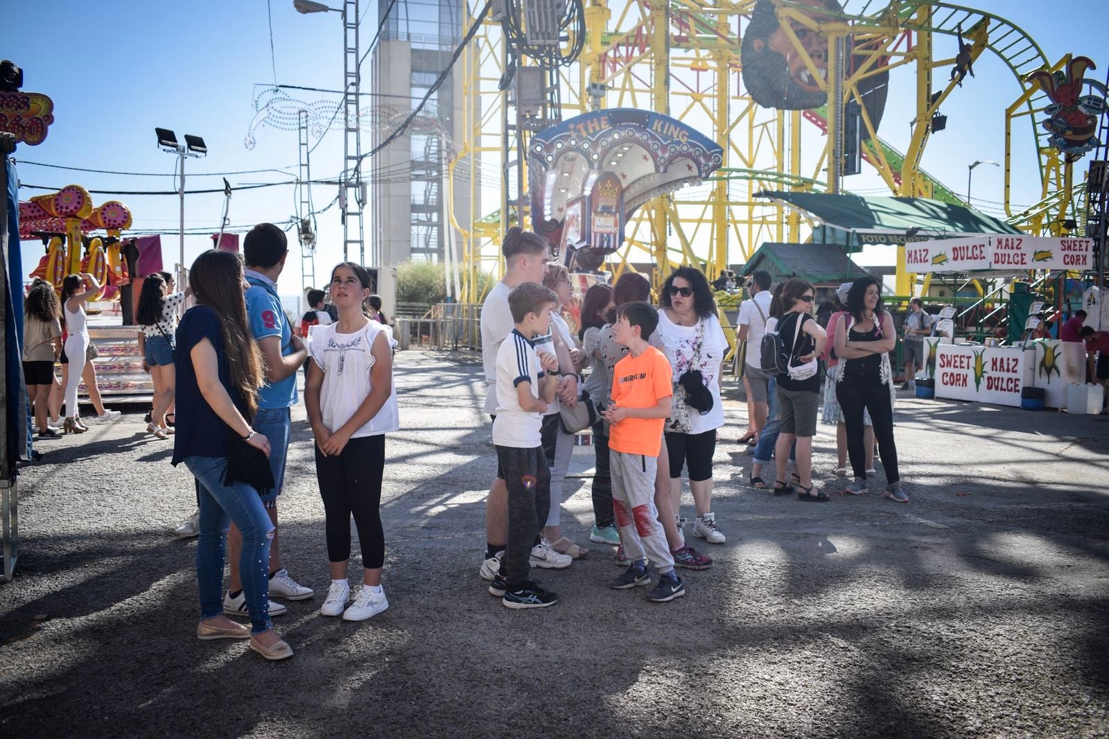 Fotos: Martes de columpios en el ferial