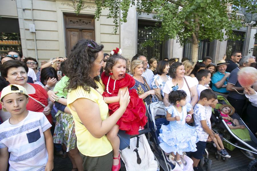 Te mostramos en imágenes cómo se ha vivido en el centro uno de los dìas grandes de la feria