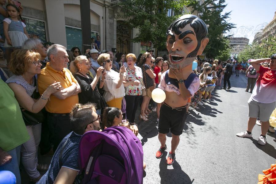 Te mostramos en imágenes cómo se ha vivido en el centro uno de los dìas grandes de la feria