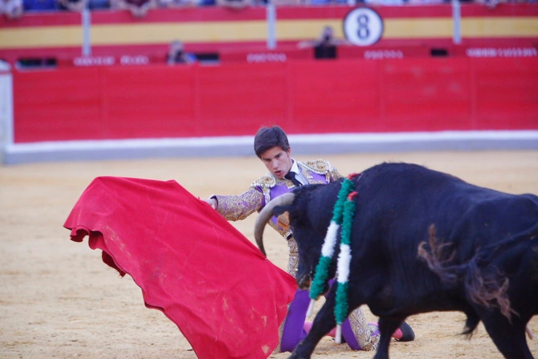 El novillero azteca, que cortó tres orejas, se impuso en la final a Alejandro Peñaranda y Miguel Polope