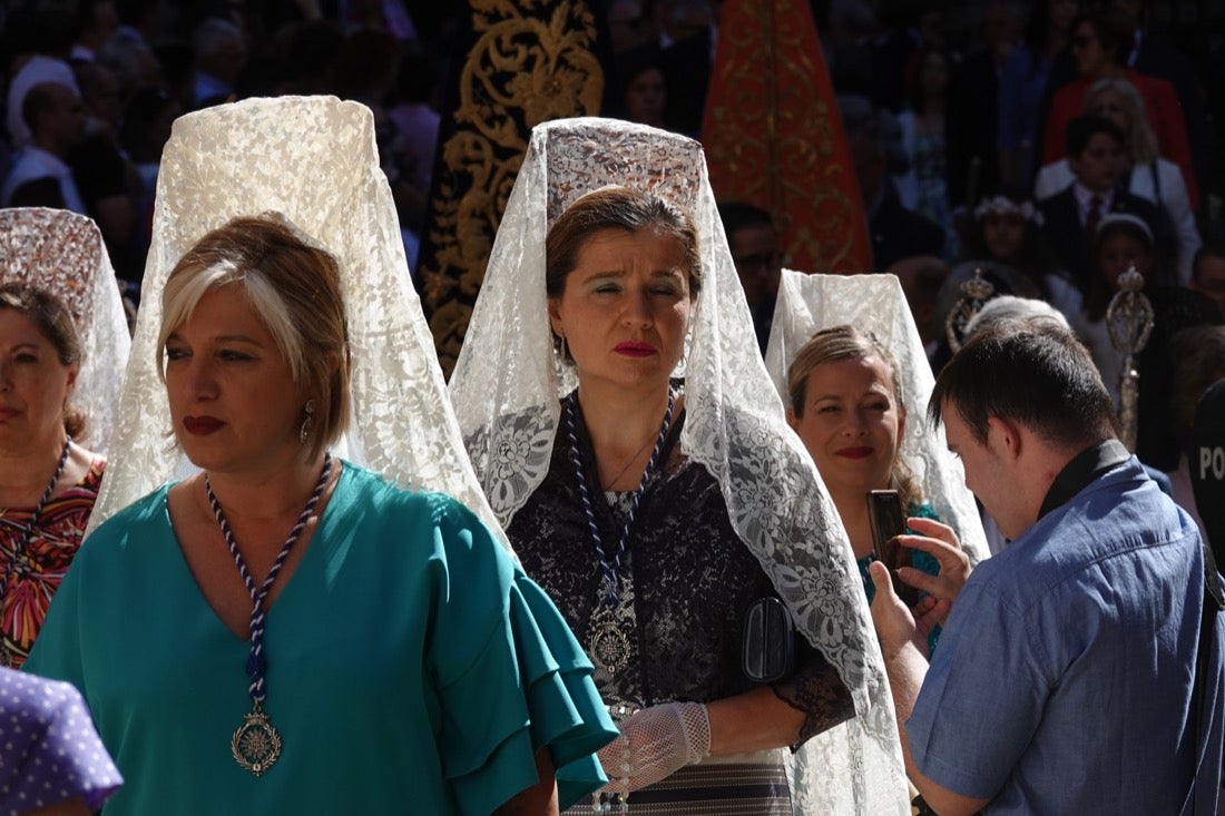 Si has estado en la Plaza de las Pasiegas, búscate en nuestra galería