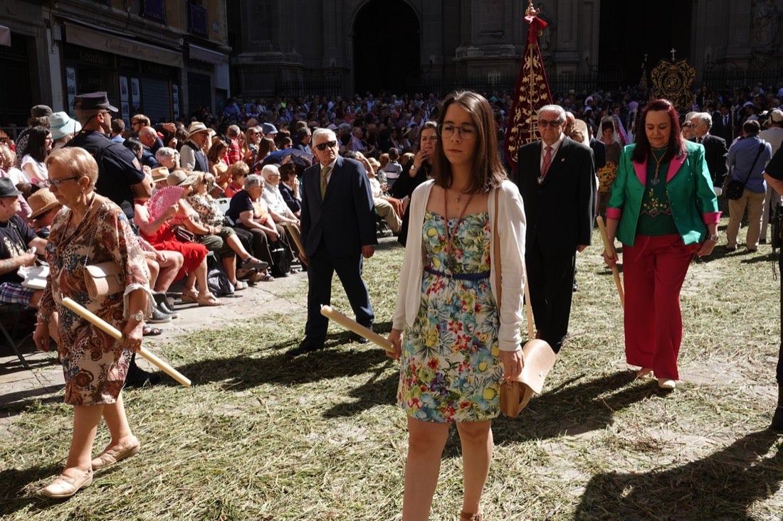 Si has estado en la Plaza de las Pasiegas, búscate en nuestra galería