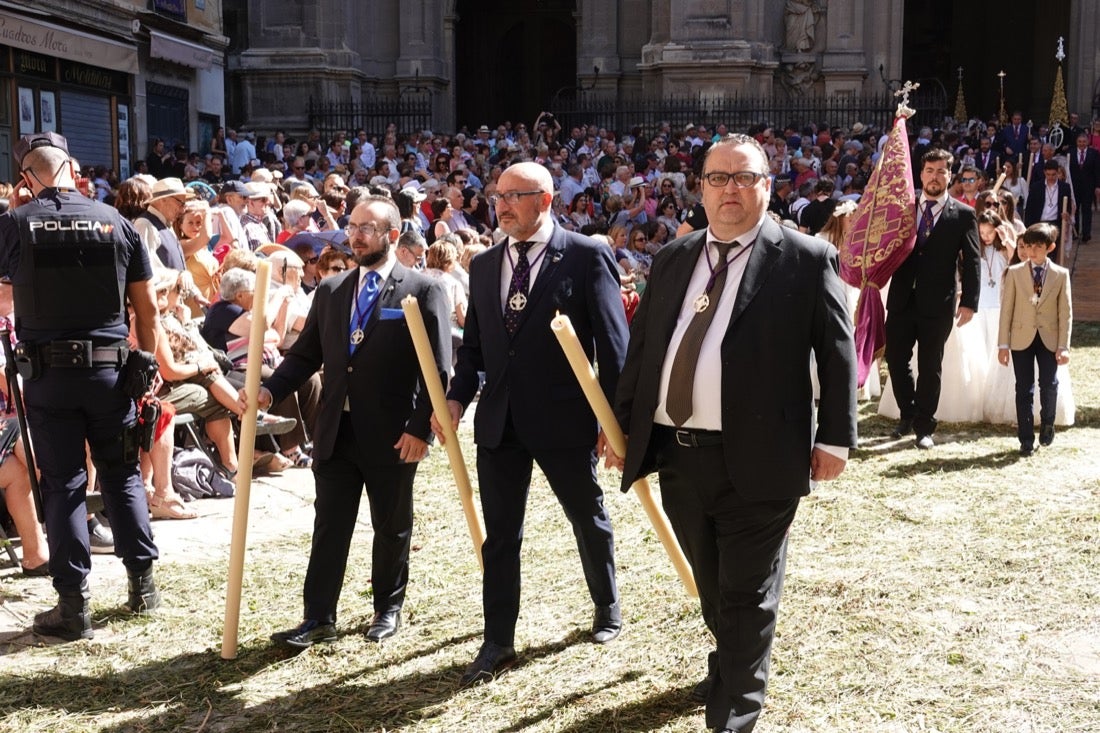 Si has estado en la Plaza de las Pasiegas, búscate en nuestra galería