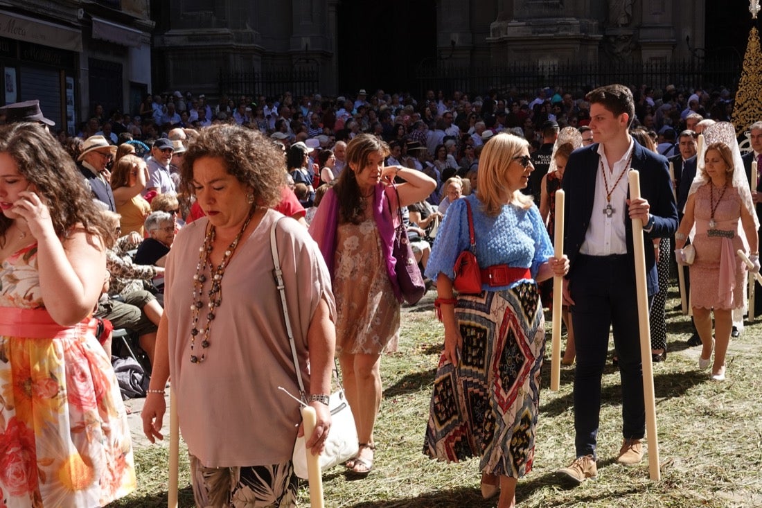 Si has estado en la Plaza de las Pasiegas, búscate en nuestra galería