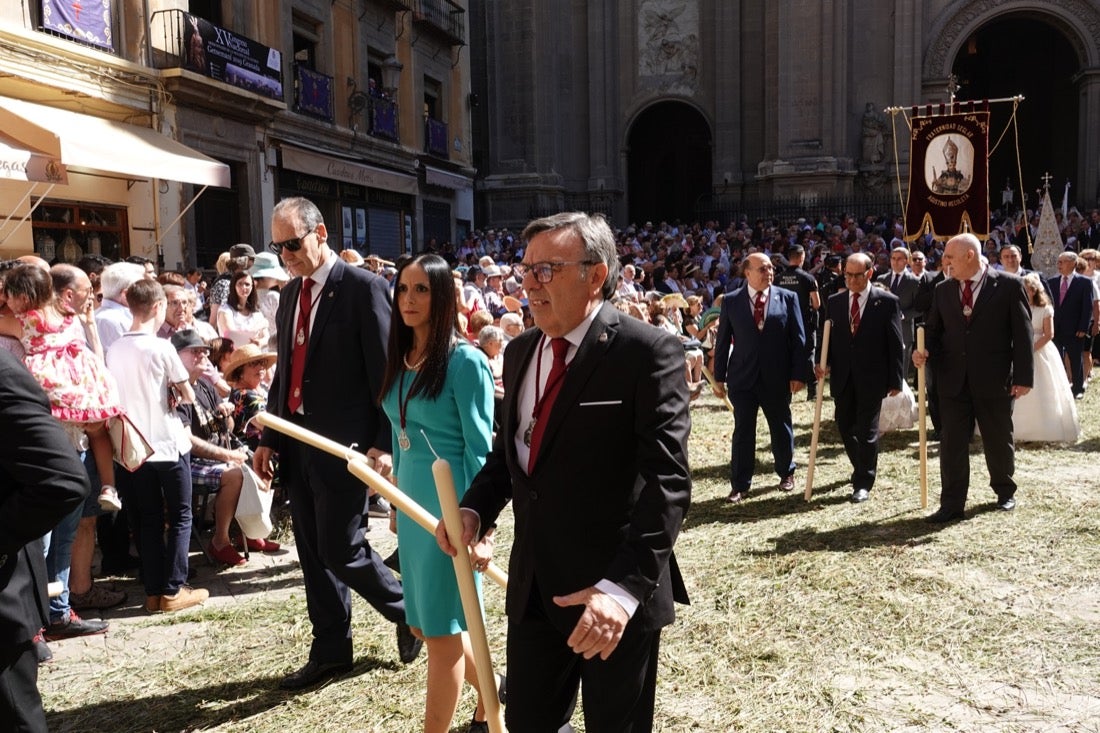 Si has estado en la Plaza de las Pasiegas, búscate en nuestra galería