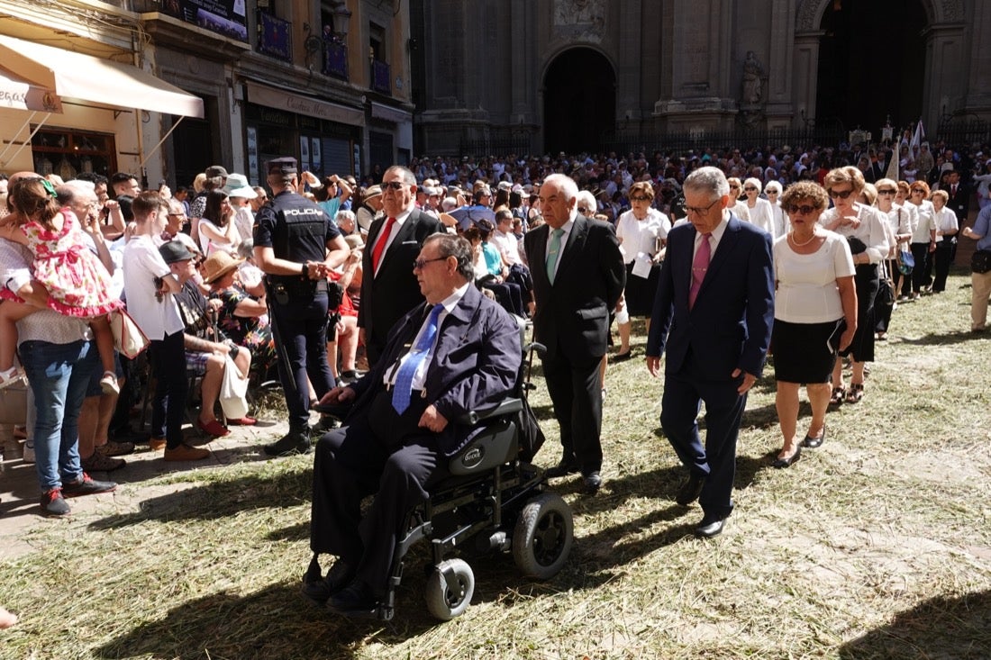 Si has estado en la Plaza de las Pasiegas, búscate en nuestra galería