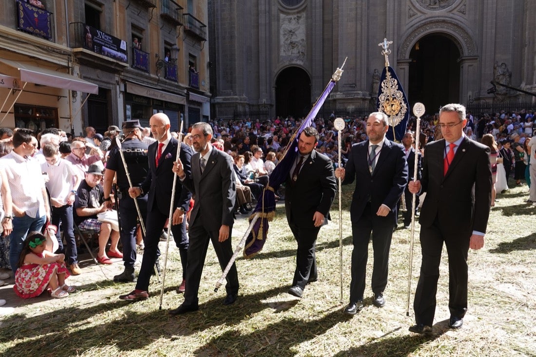 Si has estado en la Plaza de las Pasiegas, búscate en nuestra galería