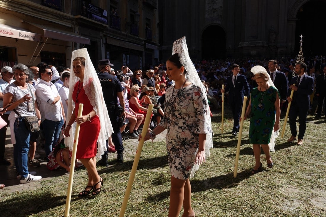 Si has estado en la Plaza de las Pasiegas, búscate en nuestra galería