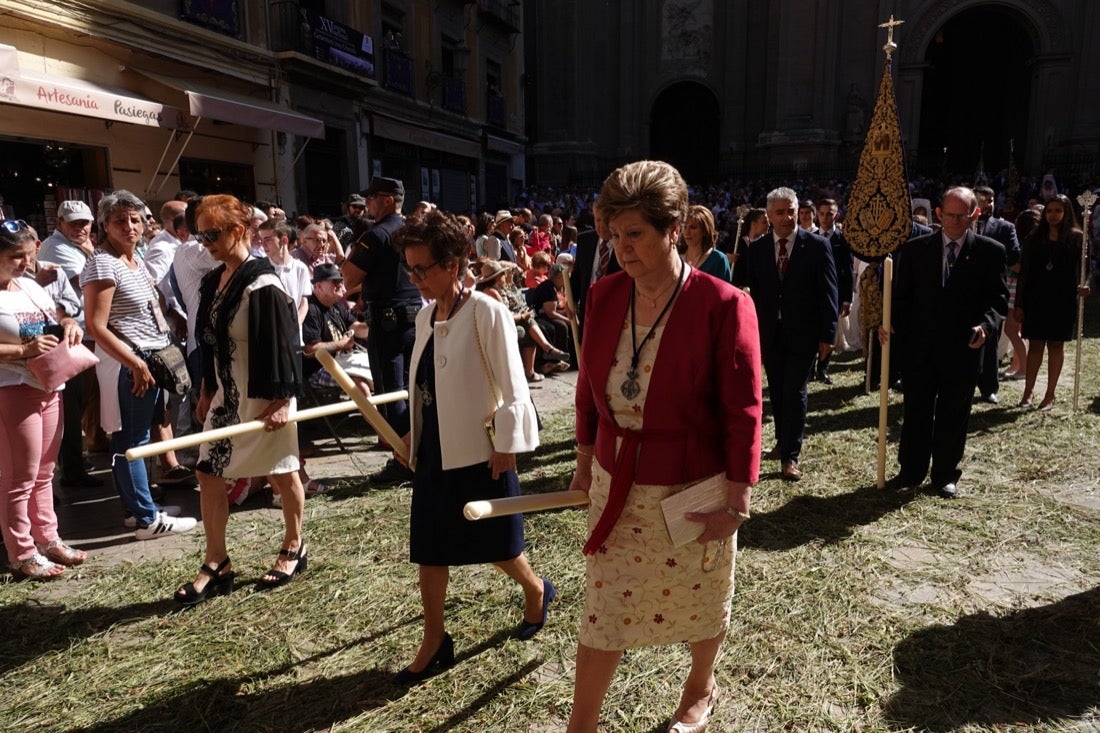 Si has estado en la Plaza de las Pasiegas, búscate en nuestra galería